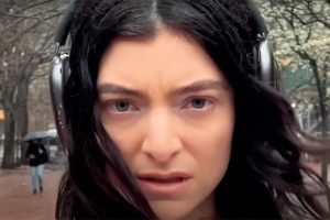 Las copias transparentes del “Virgin” de Lorde no funcionan en los reproductores