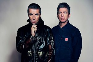 Muere un hombre al caer de una grada en un concierto de Oasis