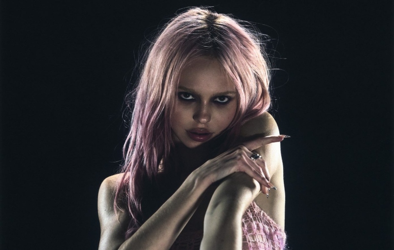 Adé it is the "provocative" of the industry in 'sexnthebeat'