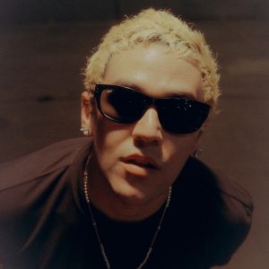 Barry B leaves the guitar and falls in love in the club in 'Monster Truck'