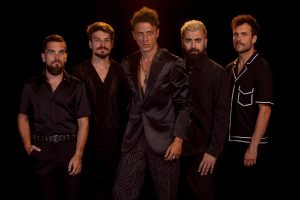 Shinova denies his ex-base and accuses him of "missing respect and verbal aggressions"