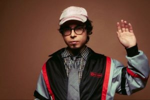 Edu Requejo estrena “¿Qué tiene que ver?” junto a Instituto Mexicano del Sonido