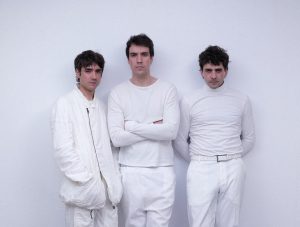 'Elegant' is another pop anthem, not only indie, from the dove