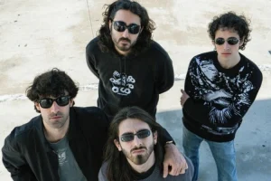 Nuevos Vicios y Nepal Nepal inauguran el ciclo de Chavalada Sound & Lola Bourne