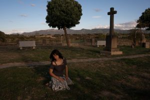 Cristina Len estrena “me casé mi madre”, su nueva canción