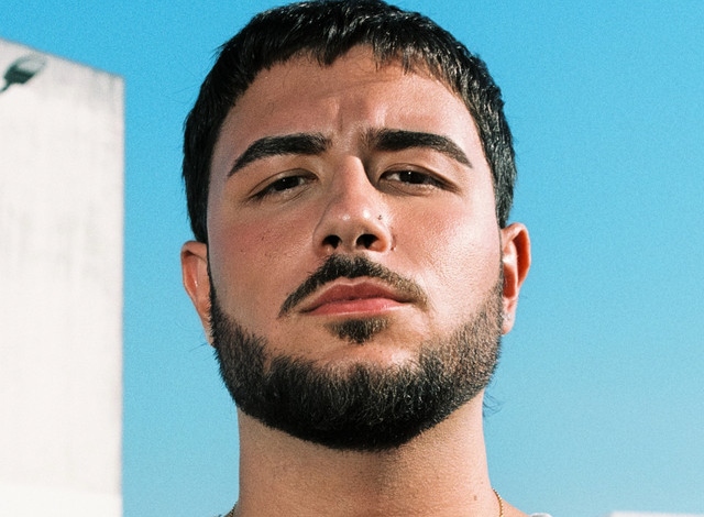 Don't discover CURRO 'A Toro Pasao'