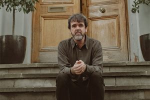 Gorka Urbizu presenta “Bakan II”, grabado en Abbey Road