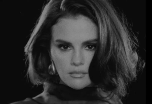 Grimes defends Selena Gomez against X's "body shaming"