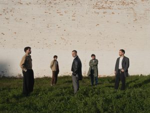 Pedro Sánchez recommends Vera Fauna in a viral TikTok