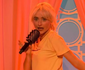 Sabrina Carpenter's cool performances on SNL