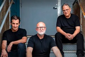 La formación original de Sugar vuelve con “House of Dead Memories"