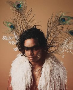 Arc de Soleil, today in Madrid, travels 4,000 years back