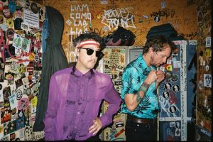 Los Invaders versionan “Tonterías” de Sexy Zebras