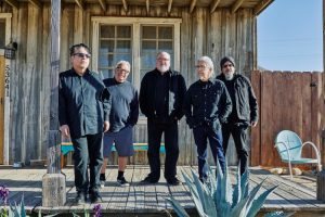 Los Lobos celebrarán cincuenta años con tres noches en España