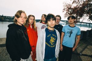 El debut de The Sophs verá la luz en marzo