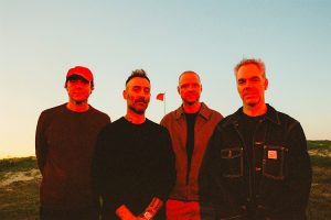 American Football vuelven con los ocho minutos de “Bad Moons”