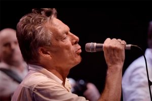 Muere Andrew Ranken, batería y miembro fundador de The Pogues