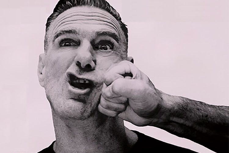 La gira “Roll With The Punches” de Bryan Adams vuelve a España