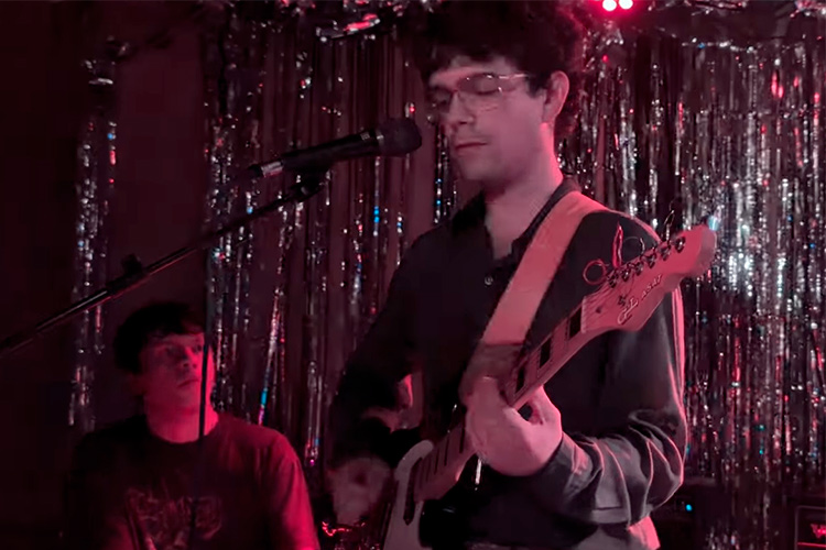 Cameron Picton (Black Midi) anuncia álbum debut de su nueva banda