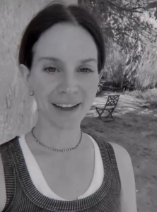 Lana del Rey swears that her album will arrive "soon" and announces single