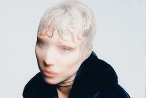 Lykke Li gets dancing while sampling 'The Four Seasons'