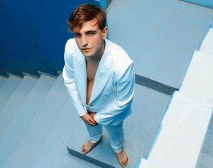 Manel Navarro: "Sony gave me 2 days to leave the apartment after Eurovision"