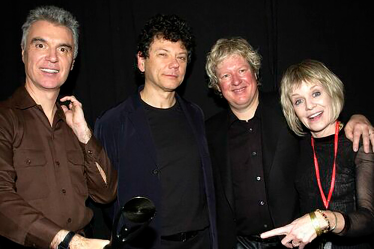 Talking Heads comparten la demo de su clásico “Psycho Killer”