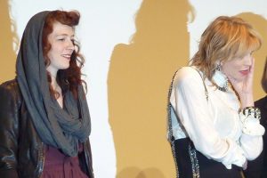 Courtney Love y Melissa Auf der Maur dejan entrever el regreso de Hole