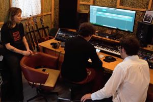 Periferia estrenan el vídeo de su colaboración con Cala Vento