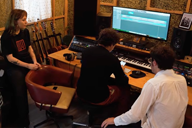 Periferia estrenan el vídeo de su colaboración con Cala Vento