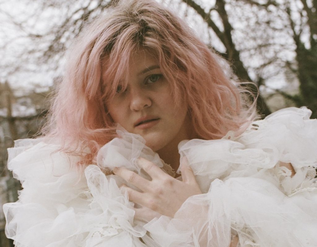 Raging alternative pop is still alive with Grace Ives