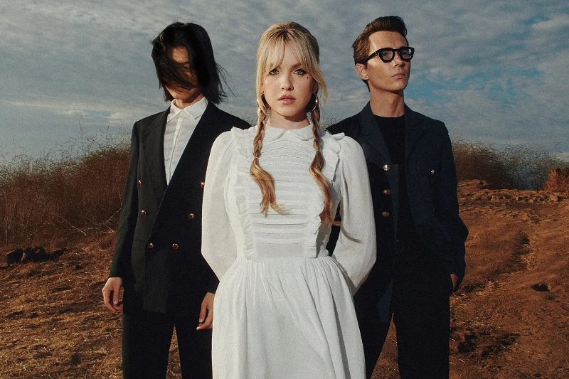 Sunday (1994) gives you the best dream-pop in 'Shame'