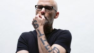 Was 'Lola' by The Kinks "transphobic"? Dave responds to Moby