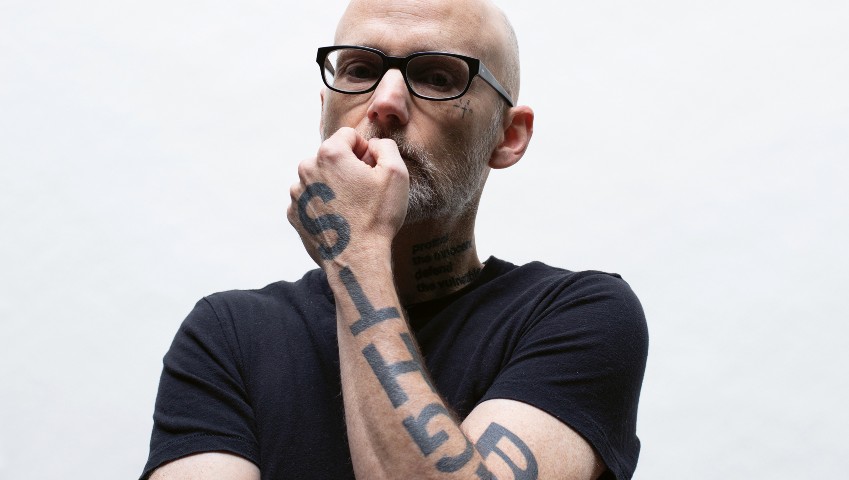 Was 'Lola' by The Kinks "transphobic"? Dave responds to Moby