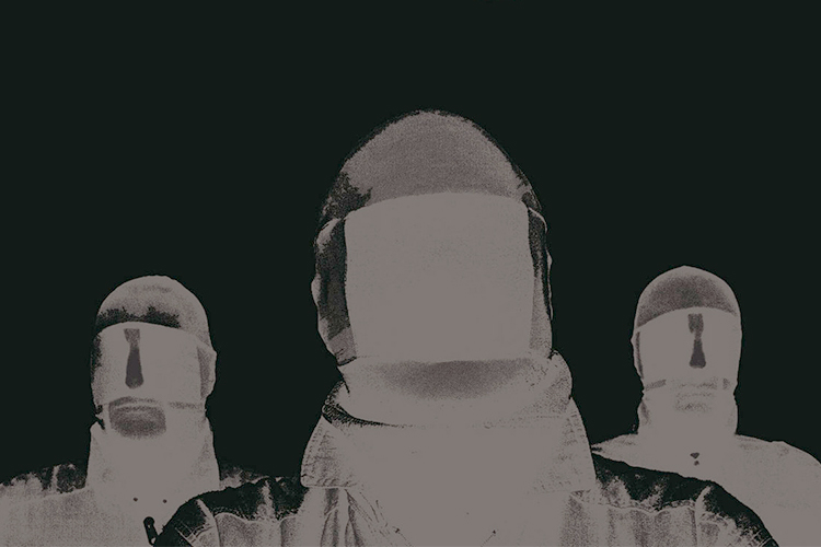 Front 242 cierran su trayectoria en directo con “Black Out”