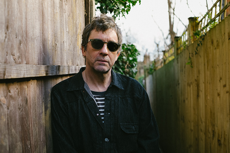 Graham Coxon (Blur) anuncia “Castle Park”, su álbum inédito grabado en 2011
