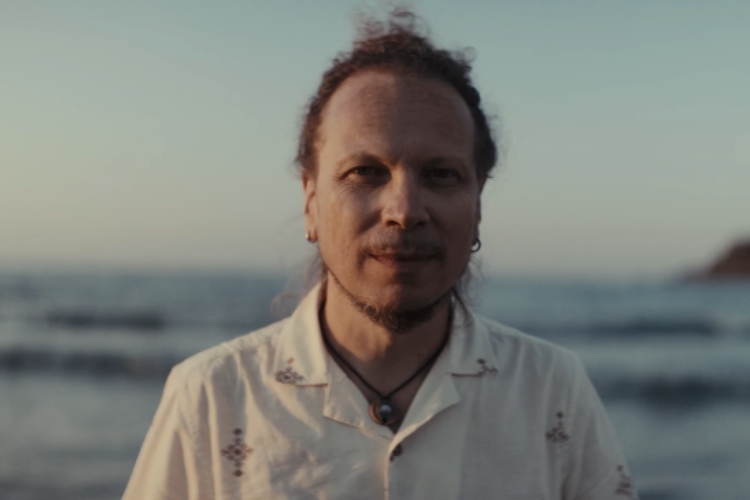 Estrenamos “Dejarme Caer” de Flavio Bánterla