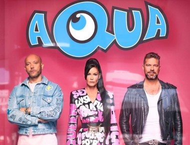 Aqua separate again