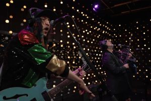 Gogol Bordello desata el caos festivo en su Live on KEXP