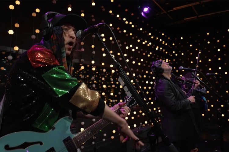 Gogol Bordello desata el caos festivo en su Live on KEXP