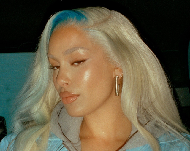 Jorja Smith returns to the UK garage with class and “cool” air