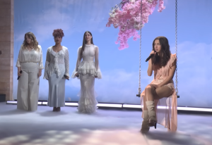 Olivia Rodrigo premieres 'begged' with Weyes Blood on SNL