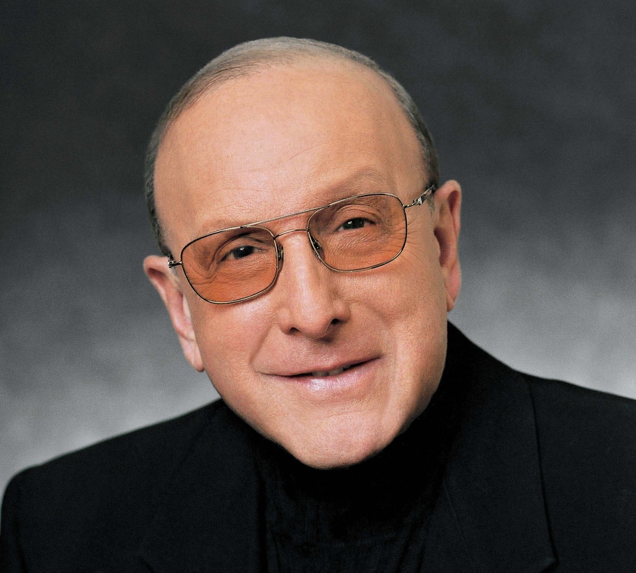 Clive Davis, discoverer of Whitney or the Boss, dies at 94