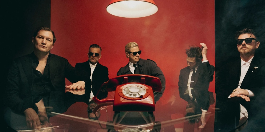 Interpol give one of lime and another of sand in their double comeback