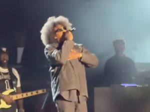 Jay-Z throws beef at Ye, Drake and Nicki on his return to the stage