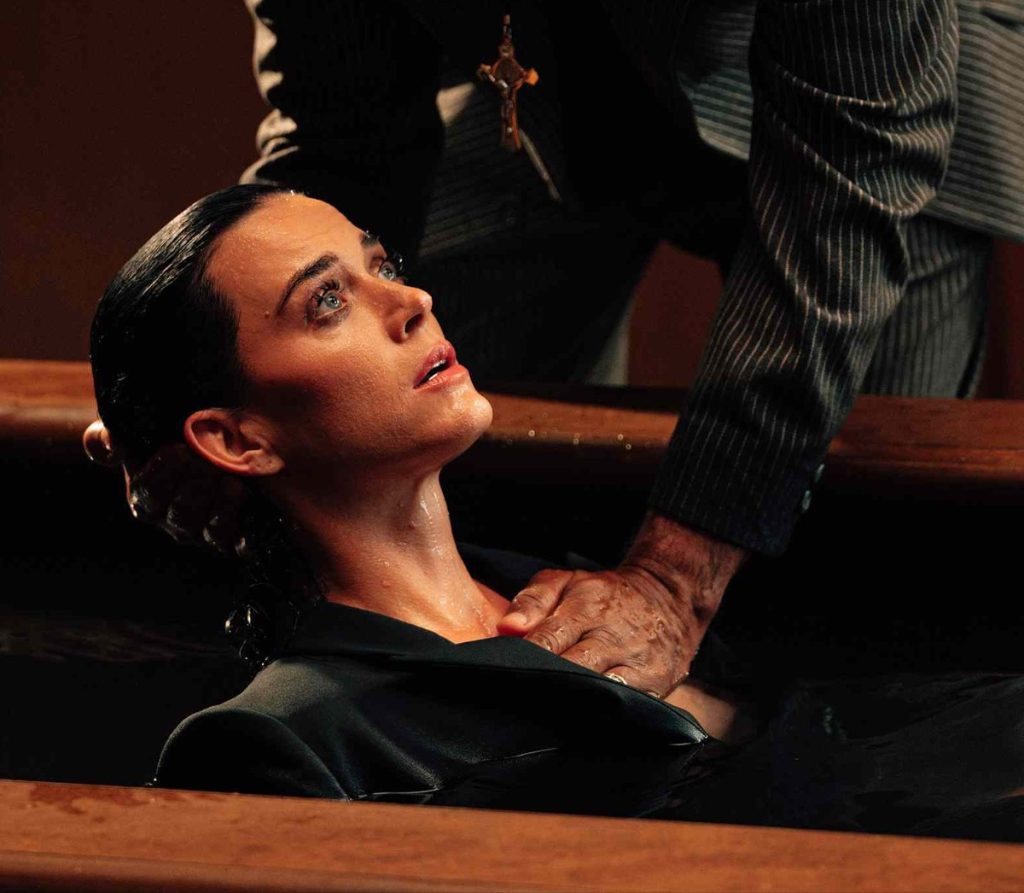 Katy Perry cleverly recovers her rock side in the devilish 'Watch It Burn'