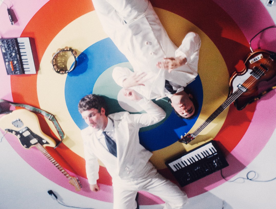 Morreo, 'Crazy for the rhythm' in the most yeyé anthem of this summer
