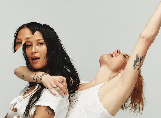 The “butterflies” of Icona Pop, from “the waist down”