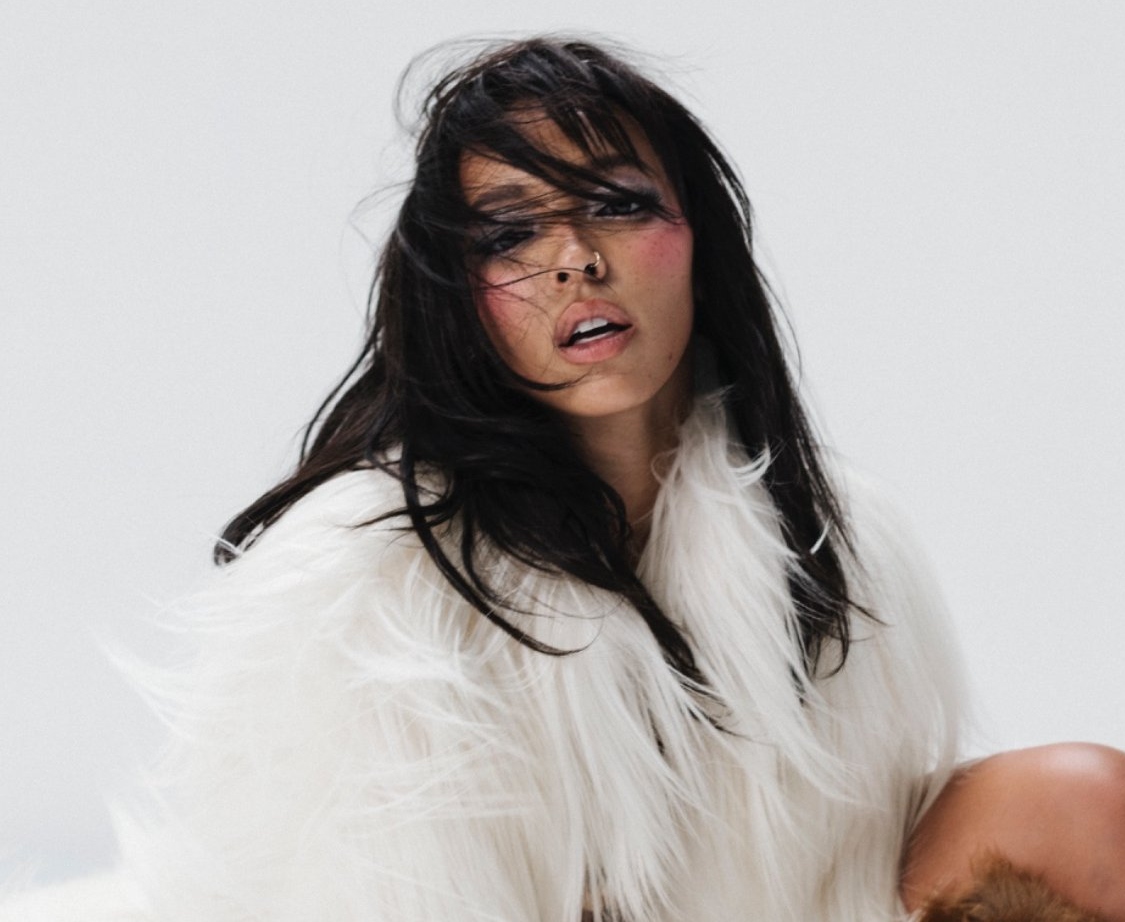 Tinashe's 'Too Easy' makes it "too easy"