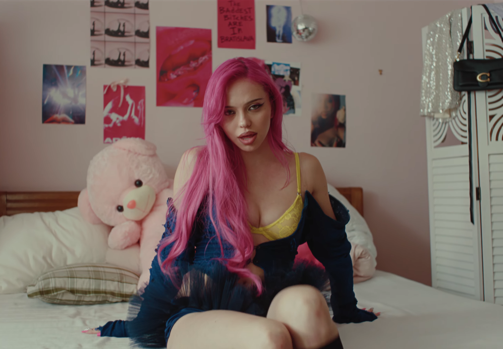 ADÉLA reclaims her Miley roots in the inspiring 'Ain't In LA'